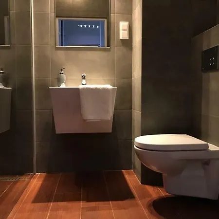 Premium - Chopin Airport Apartament *