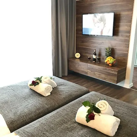 Premium - Chopin Airport *