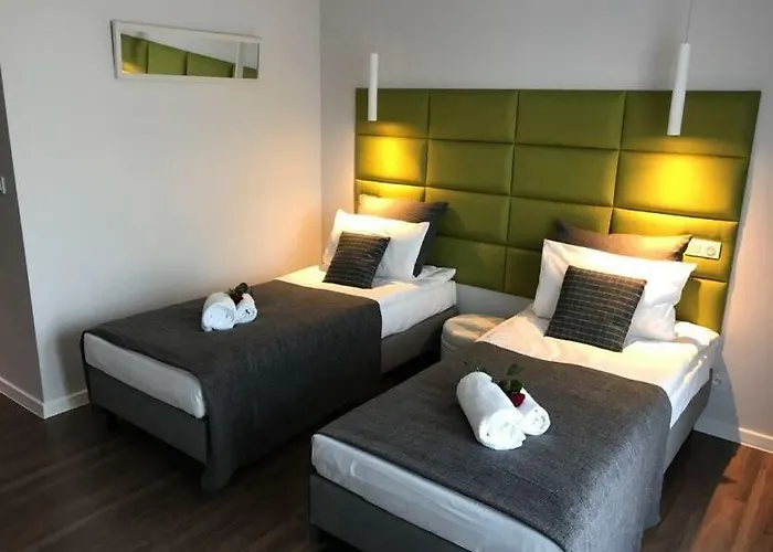 Premium - Chopin Airport アパート